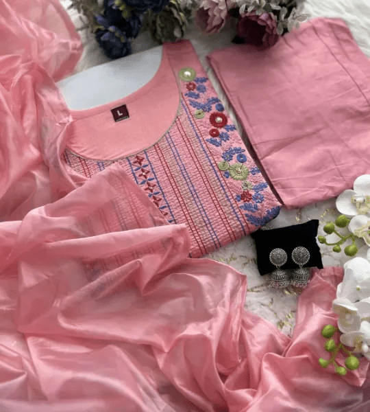 Fashionfaatak Pink Aura Couture